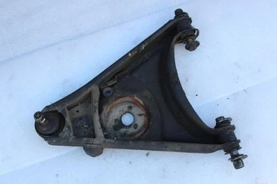 1977 MERCEDES 450SL R107 LEFT DRIVER SIDE FRONT LOWER CONTROL ARM - Image 1 of 4