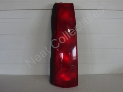 Conjunto de lámpara de luz trasera APV Chevrolet Chevy Lumina 1990-96 lado izquierdo NOS OEM Foto 1 de 4