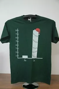 "Fa La" On A Scale Christmas T-Shirt Medium, Green - Bild 1 von 4
