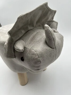 Otomana de Dinosaurio Triceratops de 12 pulgadas de altura de altura gris Foto 1 de 4