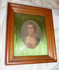 DE COLECCIÓN Impresión Madame Du Pompadour RETRATO MADERA OVALADA Y MARCO DE VIDRIO CONVEX - Imagen 1 de 5