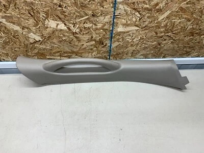 2002-2007 JEEP LIBERTY RIGHT PASSENGER SIDE FRONT A PILLAR TRIM COVER OEM - Image 1 of 4