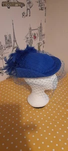 Vintage Canda, Pill Box Hat,Netted Feathers, Colbert Blue, Film Prop Occasions - Picture 1 of 10