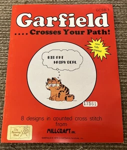Vintage 1978 GARFIELD CROSSES YOUR PATH Cross Stitch Leaflet Craft Patterns - Picture 1 of 5
