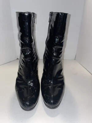 Stuart Weitzman women black patent leather ankle boots US 7.5 - Image 1 of 4