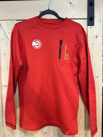 Atlanta Hawks Official NBA Long Sleeve Shirt Size XL Cover