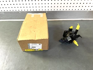 GM OEM NOS 55516874 Vapor Canister Purge Valve 2019-2024 Cadillac XT4 2.0L - Picture 1 of 4