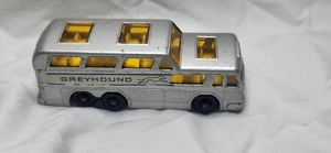VINTAGE MATCHBOX LESNEY 66 GREYHOUND COACH - SCUFFS AND SCRATCHES - Picture 1 of 11