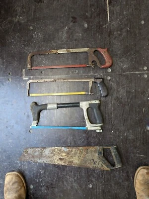 1 sierra de corte transversal y 3 sierras de corte (LOTE DE SIERRA) Foto 1 de 2