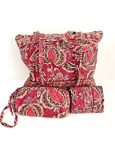 Tanya Lee Raspberry Paisley Quilted Tote Bag Wristlet Accessory Bag & Wallet - Picture 1 of 8
