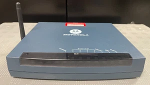 MOTOROLA DSL 4 Port Ethernet Wireless Router FCC ID: GZ53347 - Picture 1 of 6