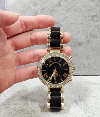 Polo Black/Gold Color Men Women Fashion Bracelet Unisex Analog Watch - Image 1 of 4