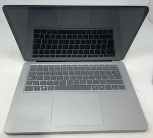 Microsoft Surface Laptop Studio 13" i5-11300H 256GB SSD 16GB DDR4 SLVR C/VER DES - Imagen 1 de 13