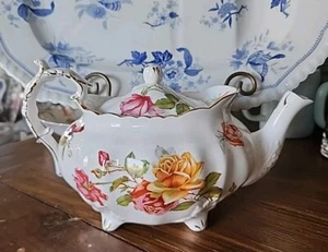 10.3/4" Hammersley Morgan's Rose Bone China Teapot England Cabbage Roses - Picture 1 of 17