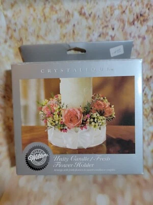 Candelabro de boda/formal Wilton Enterprises Crystalique Unity/portaflores frescas Foto 1 de 4