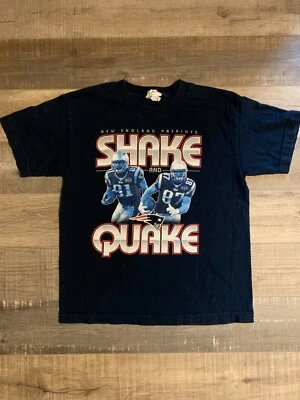 NFL New England Patriots Aaron Hernandez Gronk Shake Quake Shirt YOUTH MEDIUM - Image 1 of 3