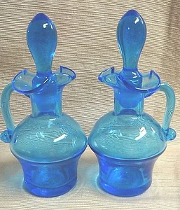 2 STUNNING Electric Blue GLASS CRUETS  - Picture 1 of 11