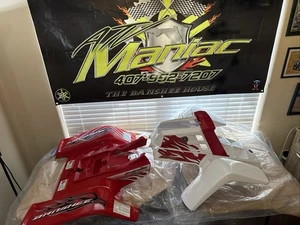 2009 OEM Yamaha banshee fender Kit - Picture 1 of 3