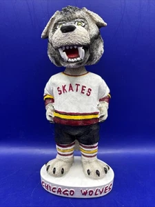 Chicago Blackhawks Chicago Wolves Patines la Mascota 7" Bobblehead con Orig. Caja - Imagen 1 de 20