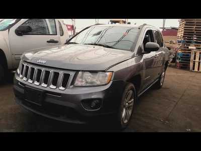 AC Condenser Classic Style Vertical Rear Door Handle Fits 11-17 COMPASS 6796085 — 第 1/4 张图片