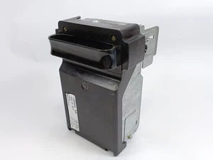 Schneider / Telemecanique KSA02SD41 Canalis KS, 25A, 380V KSA 02 SD41 - Picture 1 of 8