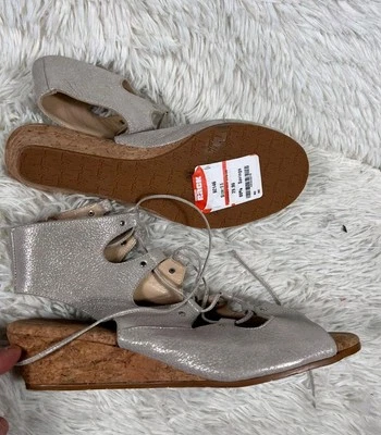 Amalfi by Ranfoni Morata Cork Wedge Cage Sandals Size 9.5 Silver Leather Lace Up - Image 1 of 4