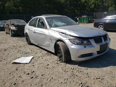 Driver Grille Sedan Upper Bumper Mounted Fits 07-08 BMW 328i 1141967 - Image 1 of 4