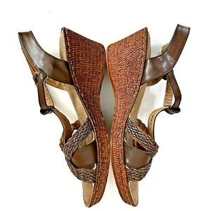 Patrizia Spring Step Malorie Sandals Women’s 9 Brown Wedge  Tan Comfort Shoes - Picture 1 of 8