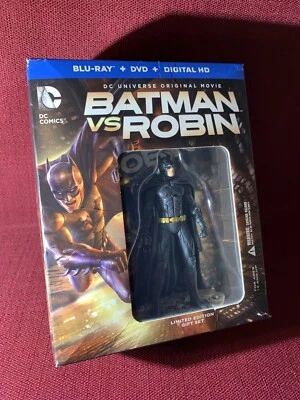 BATMAN VS ROBIN Blu-Ray + DVD + Digital W/ Figurine Foto 1 de 4