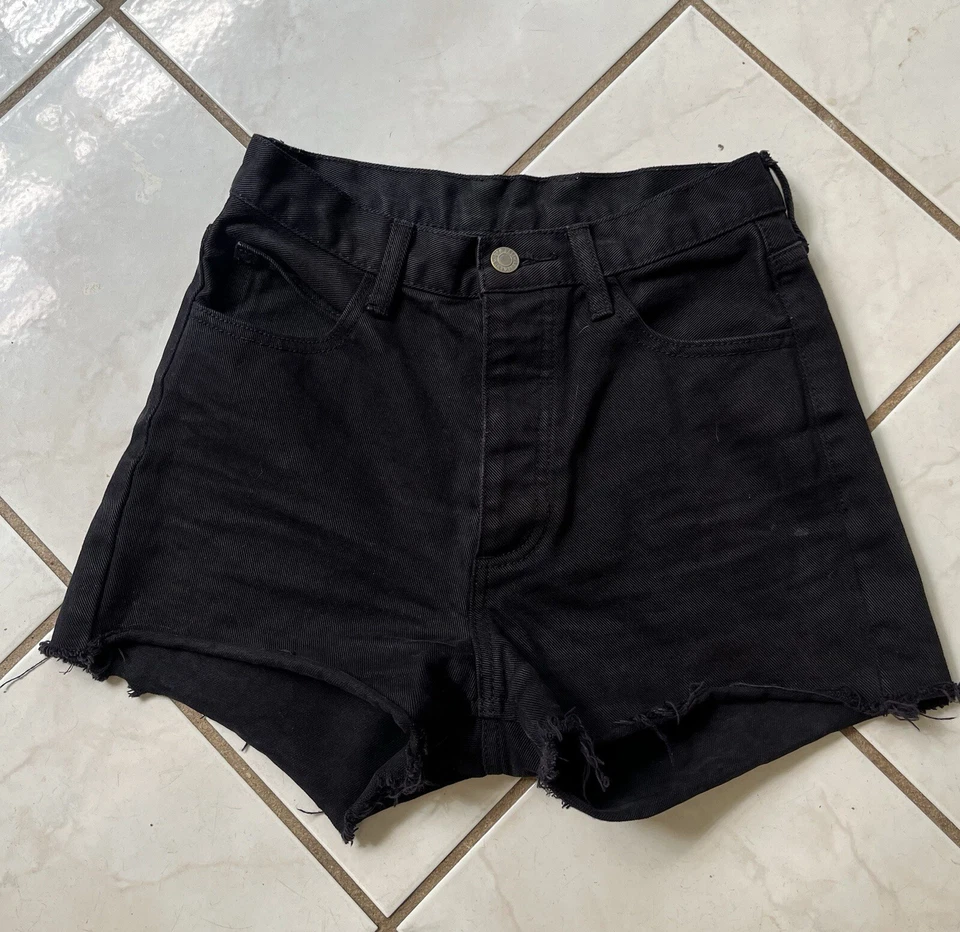 JOHN GALT BRANDY MELVILLE ¡NUEVO! Pantalones cortos de mezclilla negros de tiro alto con botones S Foto 1 de 3