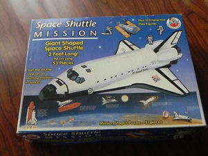 Giant Space Shuttle Mission Puzzle.. 3 feet long. 2 puzzles 1996 Complete COOL - Picture 1 of 12