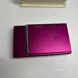 FUJIFILM FinePix Z5fd 6.3MP Red Compact Digital Camera Used From Japan - Picture 1 of 12