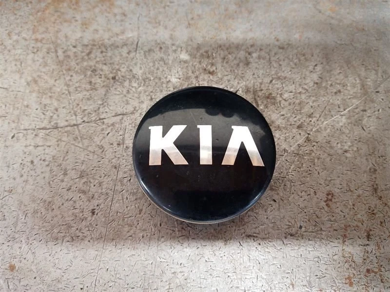 Tapa central llanta Kia Sportage 2015 8316602 Foto 1 de 4