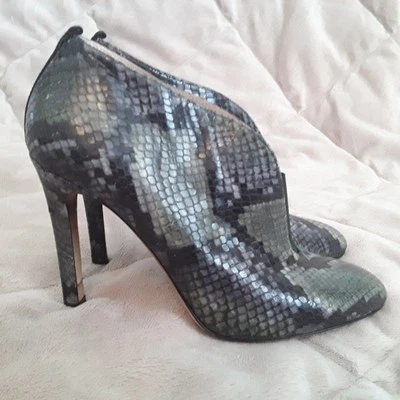 SJP Sarah Jessica Parker Snakeskin Leather Booties 4" Stilettos Women's 37 - Image 1 of 4