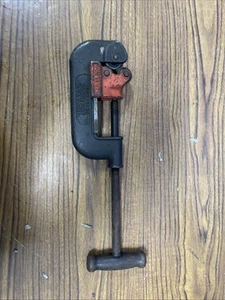 Armstrong Bridgeport n. Utensile tagliatubi resistente 2A 1/8" - 2". Made In USA - Foto 1 di 5