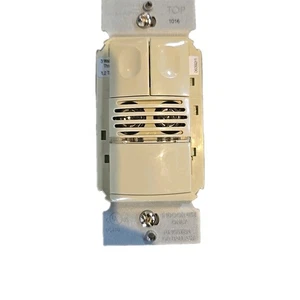 Wall Switch P&S Legrand WDT 200 PIR/Ultrasonic Occupancy Sensor 800W/120VAC - Picture 1 of 3