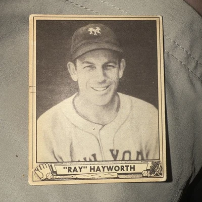 1940 Play Ball Ray Hayworth #155 New York Giants 1935WSC 15 Yrs MLB - Image 1 of 2