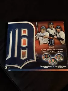 Detroit Tigers 2007 Officially Licensed Pin Collection Folder - Picture 1 of 5