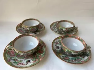 Tazas de té y platillos antiguos medallón rosa familiar. Juego de 4 - Imagen 1 de 24