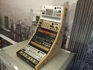 Korg Volca Quad Stand in MDF for Bass, Beats, Keys, FM, Sample, Kick etc - Picture 1 of 8