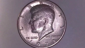 1971 Kennedy Half Dollar No Mint Mark Error Coin DDO Doubling On Reverse Raw - Picture 1 of 6