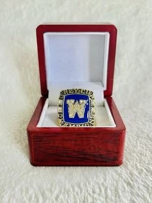 1962 Grey Cup Champions Ring W Box, Winnipeg Blue Bombers, Canadian Football - Image 1 of 4