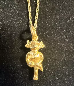 Hallmarked Solid 9ct Gold Lincolnshire Imp Pendant Necklace Cornish Pixie 375 - Picture 1 of 8