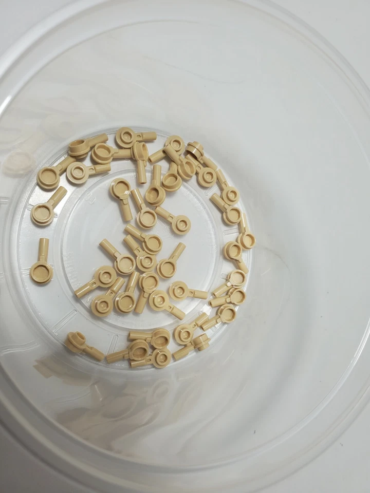 LEGO Lote de 6 piezas NUEVO BRONCEADO 32828 Barra 1L con 1 x 1 Placa Redonda con Perno Hueco Foto 1 de 1