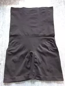 Höschen Umherrentelung Abnehmen Hohe Taille C&A Größe XXL FR50 US18 UK22 EU48 - Bild 1 von 6