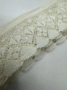 Gorgeous Five Yards Antique Vintage Lace 1.25” No Tears One Tiny Stain - Picture 1 of 5