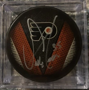 Steve Mason Hand Signed Autograph Auto Philadelphia Flyers Puck With Cube - Picture 1 of 2
