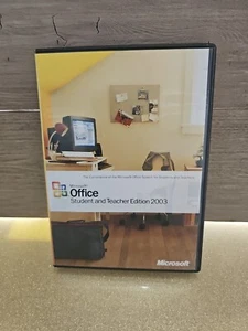 Microsoft Office Student and Teacher Edition 2003 - Complete in Box CIB with Key - Picture 1 of 3