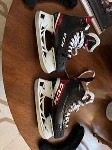 CCM Jet Speed FT 475 Ice Hockey Skates Junior Size 4.5 Regular - Picture 1 of 6