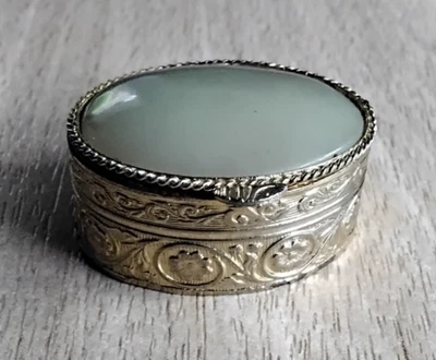 alte Pillendose Deckeldose Klappdose mit echtem Stein ovale Form - Bild 1 von 4
